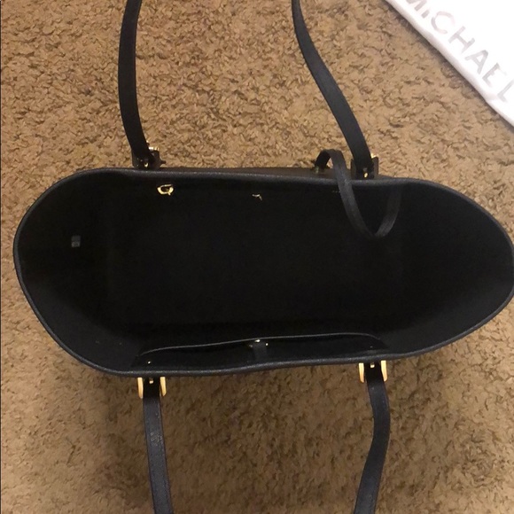 Michael Kors tote - Picture 3 of 5